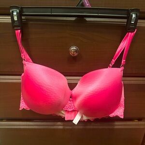 Cacique 40DD underwire bra